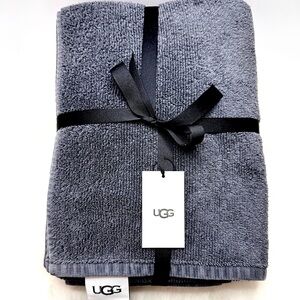 UGG Body Bath Towel